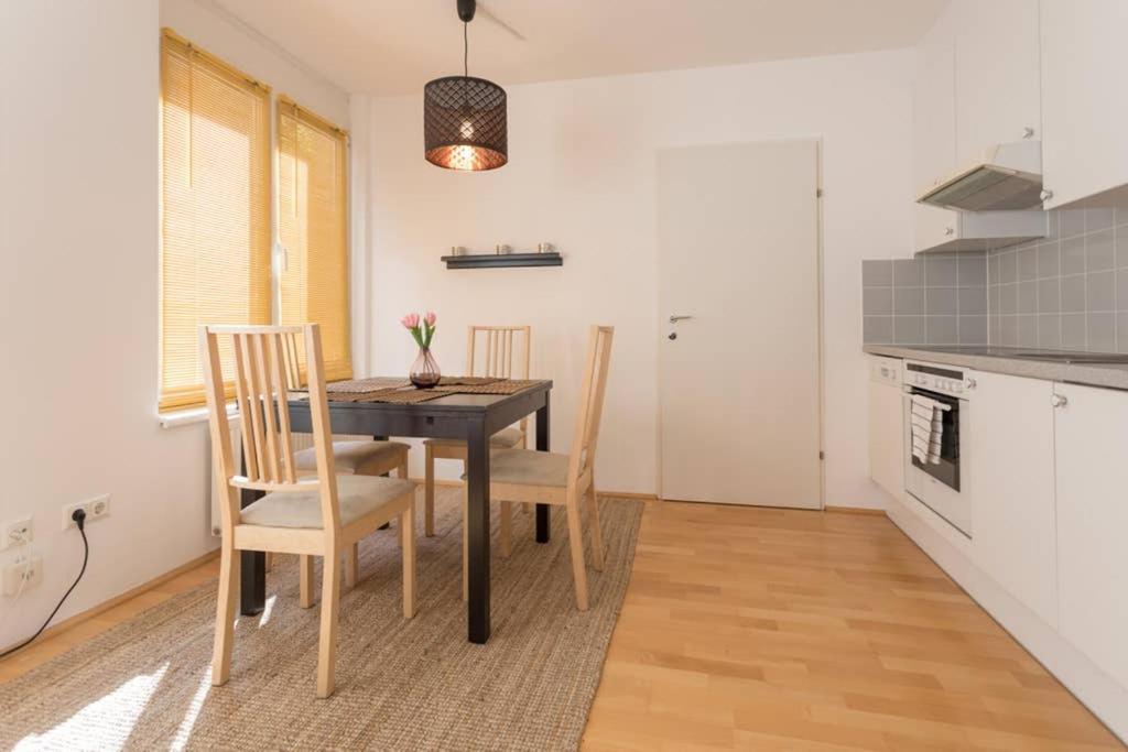 Bright Apartment In Hip & High Quality Neighborhood Viena Exterior foto