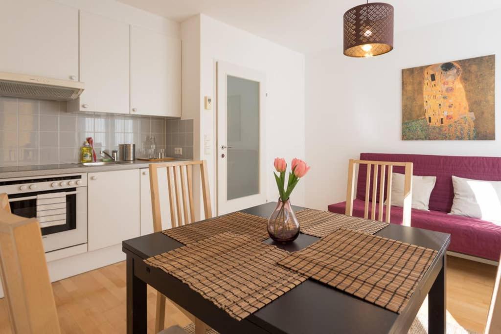 Bright Apartment In Hip & High Quality Neighborhood Viena Exterior foto